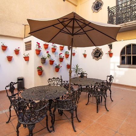 Suites Sevilla Puebla Extérieur photo