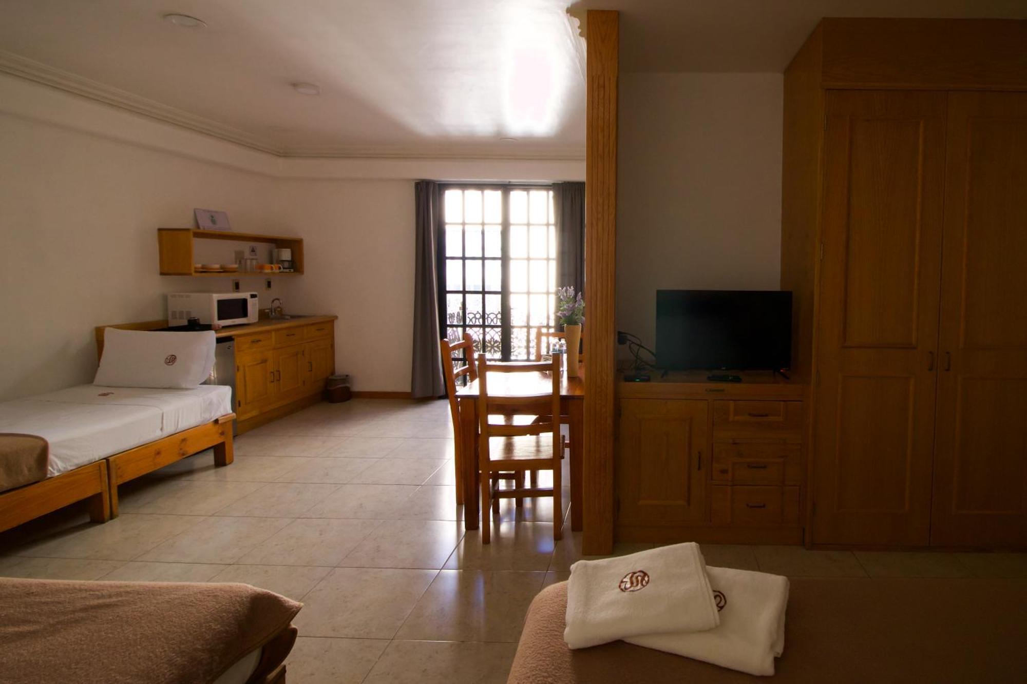 Suites Sevilla Puebla Extérieur photo