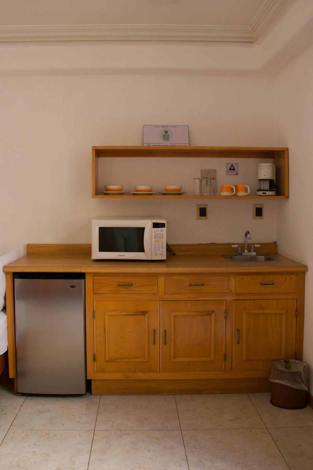 Suites Sevilla Puebla Extérieur photo