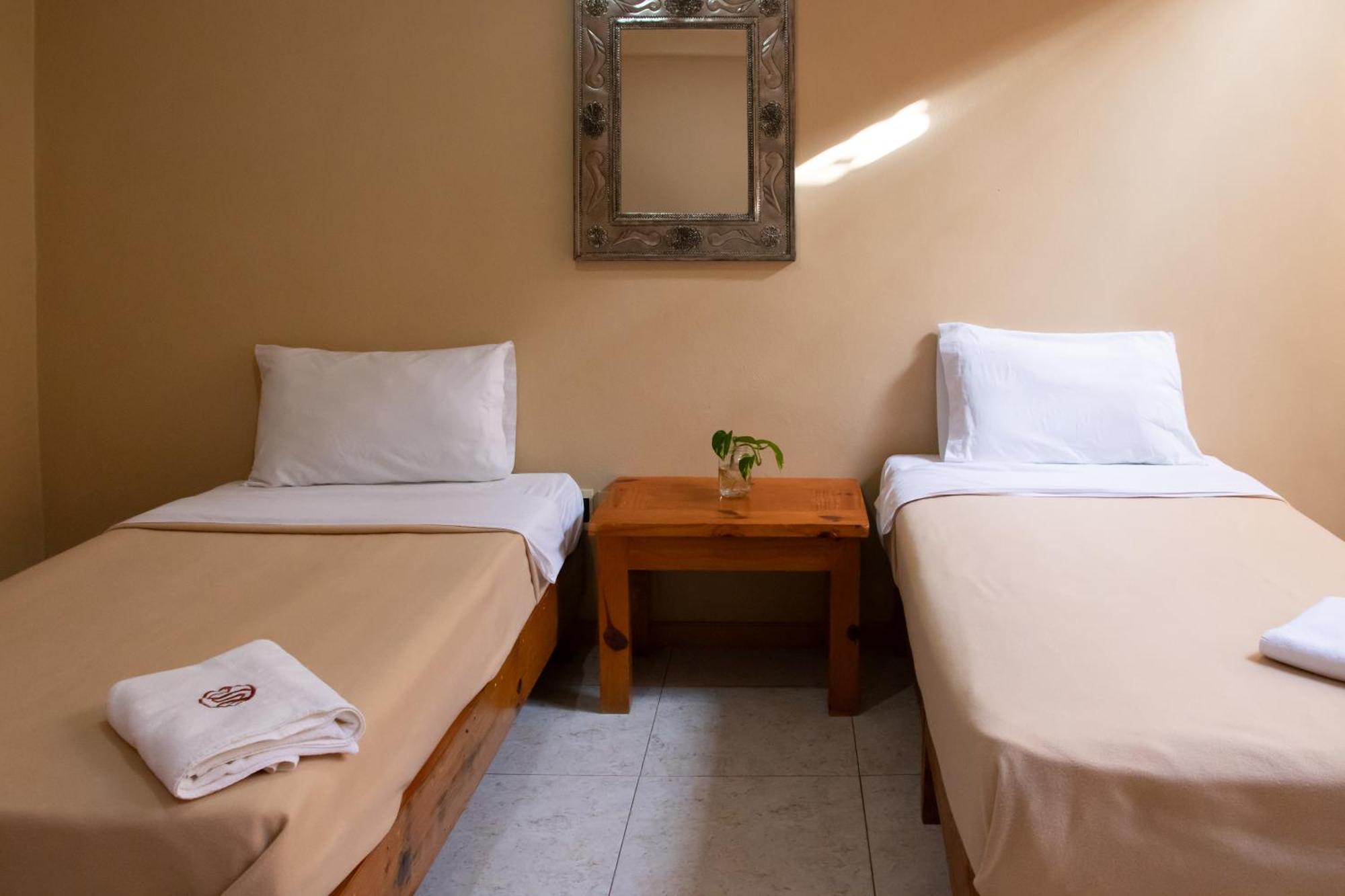 Suites Sevilla Puebla Extérieur photo