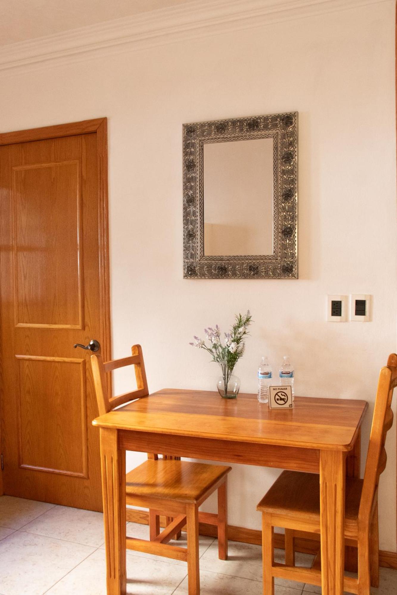 Suites Sevilla Puebla Extérieur photo